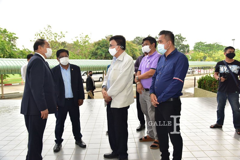 20210426-Governor inspects field hospitals-166.JPG